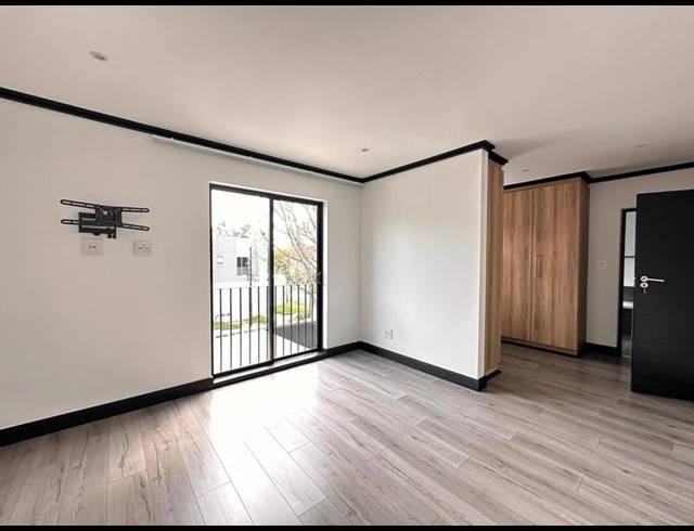 3 BEDROOM PROPERTY TO RENT IN SANDOWN